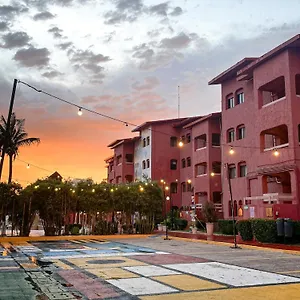 3* Hotel Selina Laguna Zone